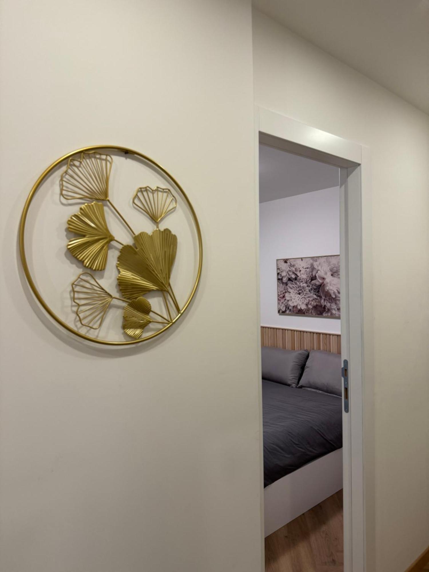 Harmony Heaven In City Center Belgrado Exterior foto