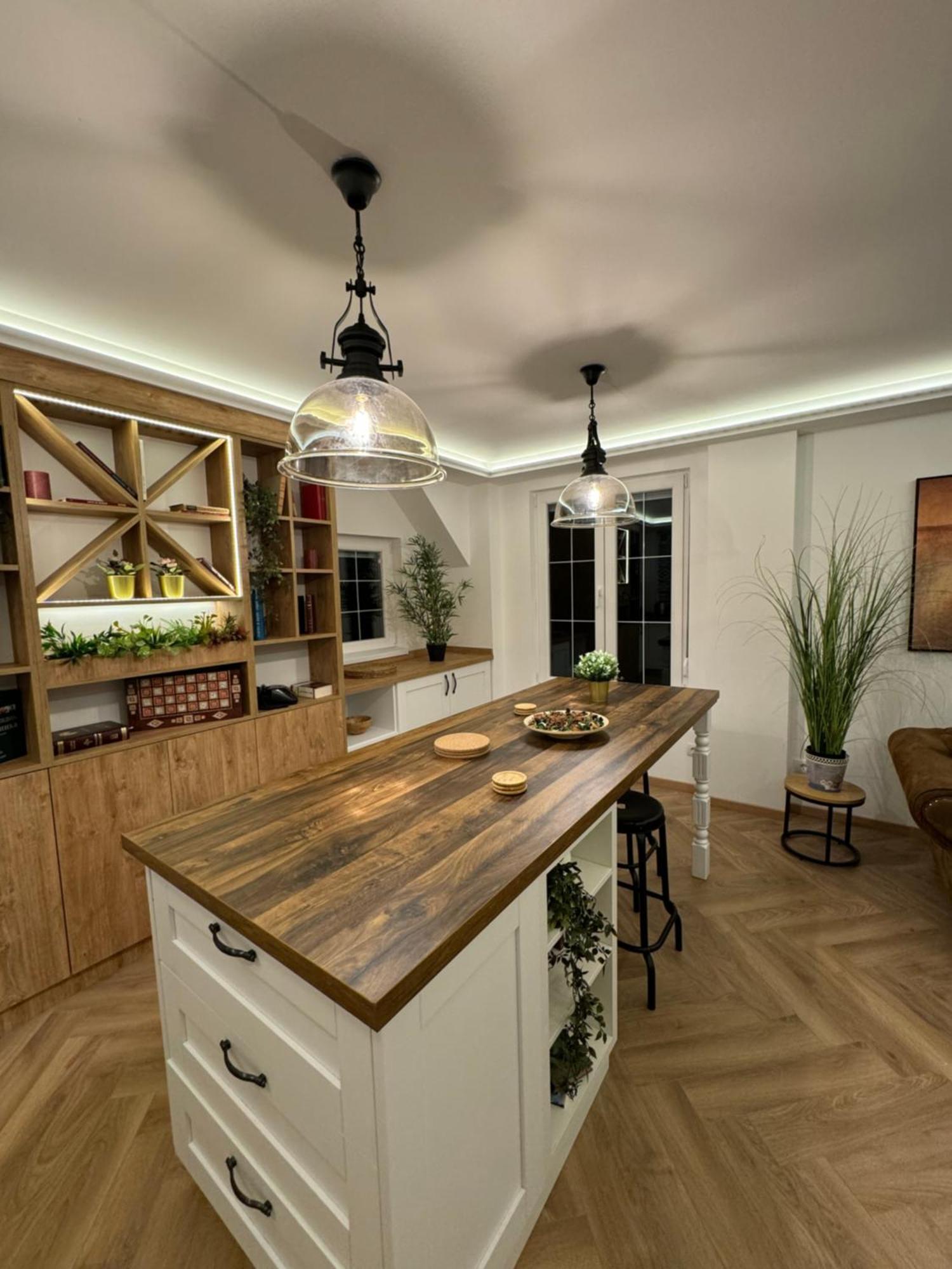 Harmony Heaven In City Center Belgrado Exterior foto